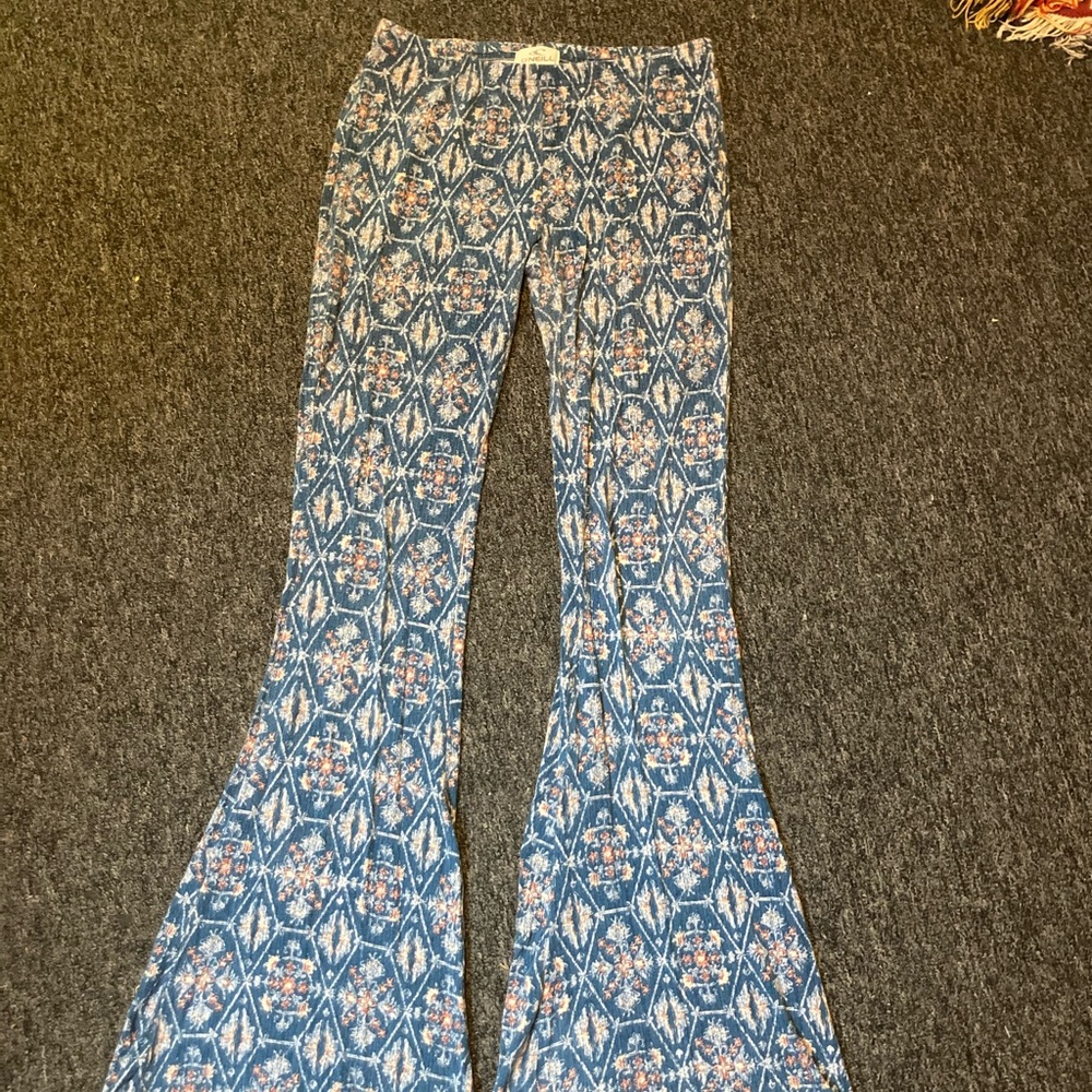 O’Neill Flare Bell Bottom Leggings